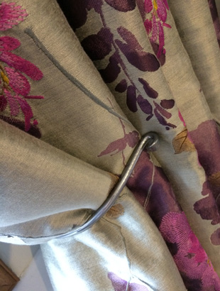 Curtains made to measure